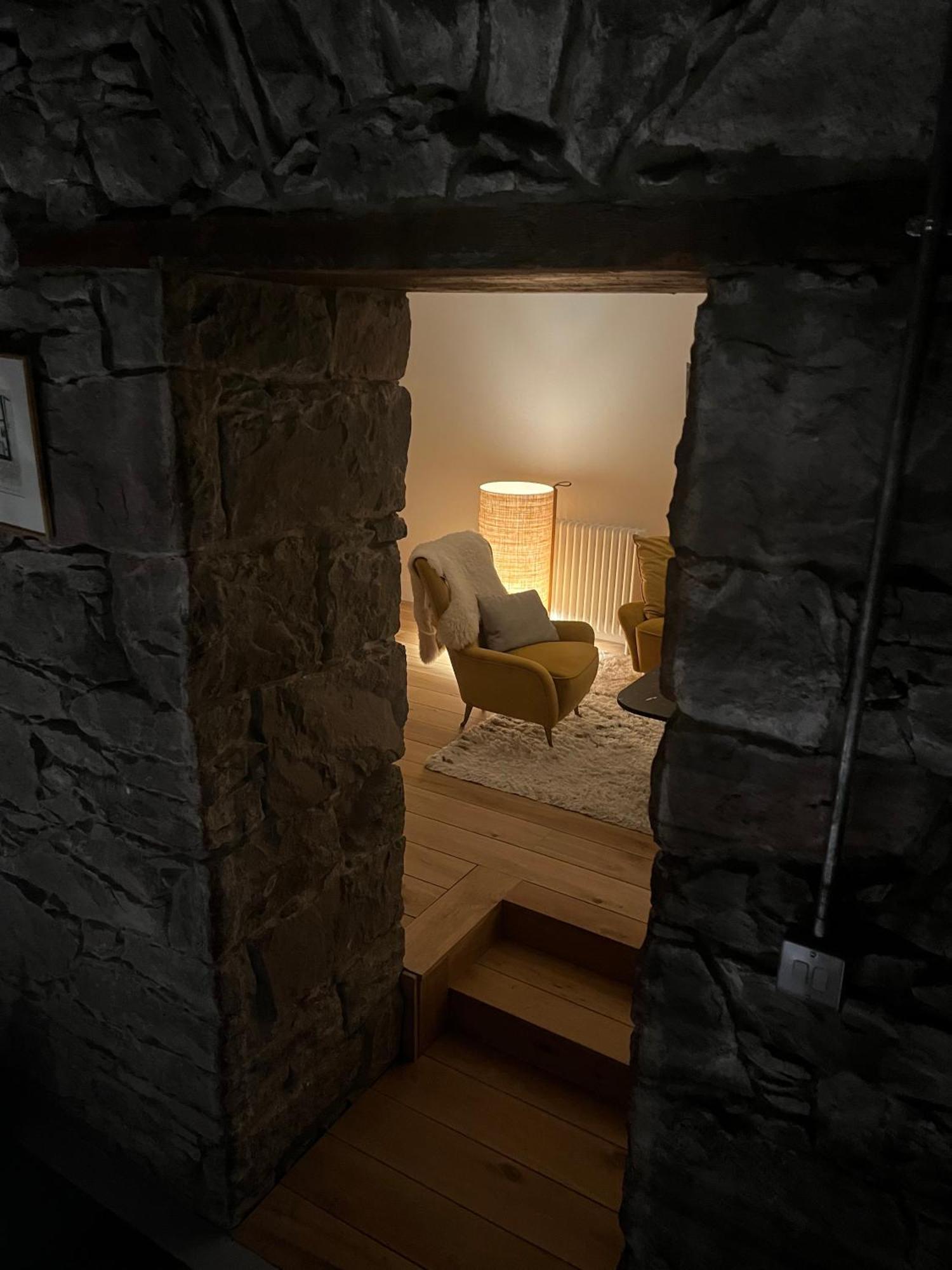 The Church Tower Crieff Bagian luar foto